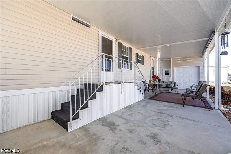 2 bedroom ManufacturedHome at 438 Snead Dr, Six Lakes Country Club, North Fort Myers — photo 4
