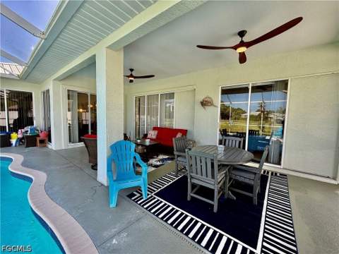 727 Milwaukee Blvd, Lehigh Acres FL - photo 10 of 42