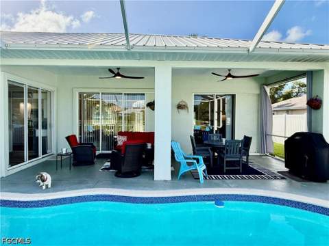 727 Milwaukee Blvd, Lehigh Acres FL - photo 7 of 42
