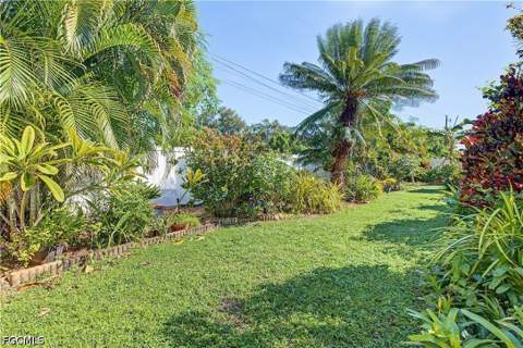 243 SW 33rd St, Cape Coral FL - photo 9 of 12