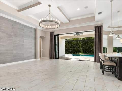7493 Lantana Cir, Naples FL - photo 12 of 44