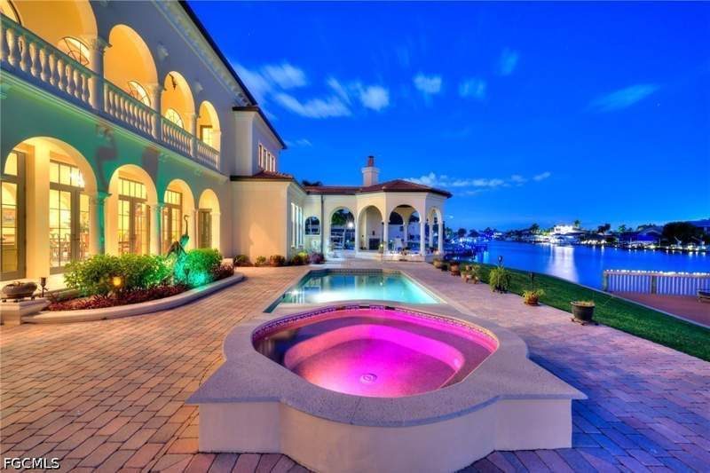 5 bedroom SingleFamilyResidence at 5378 Darby Ct, Cape Coral, Cape Coral — photo 3