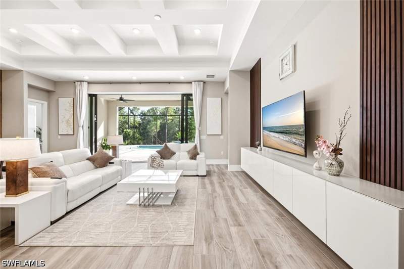 4 bedroom SingleFamilyResidence at 16133 Verilyn Cir, Ardena, Naples — photo 4