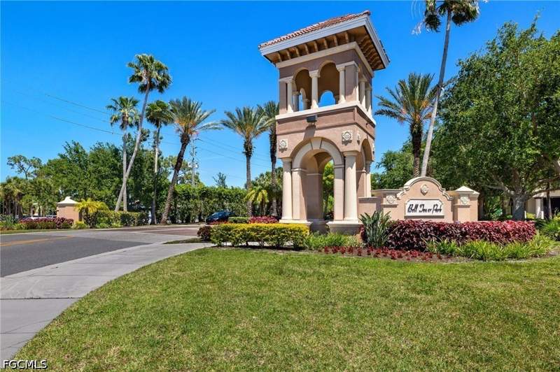3 bedroom Attached at 14051 Bently Cir, Bell Tower Park, Fort Myers — photo 2