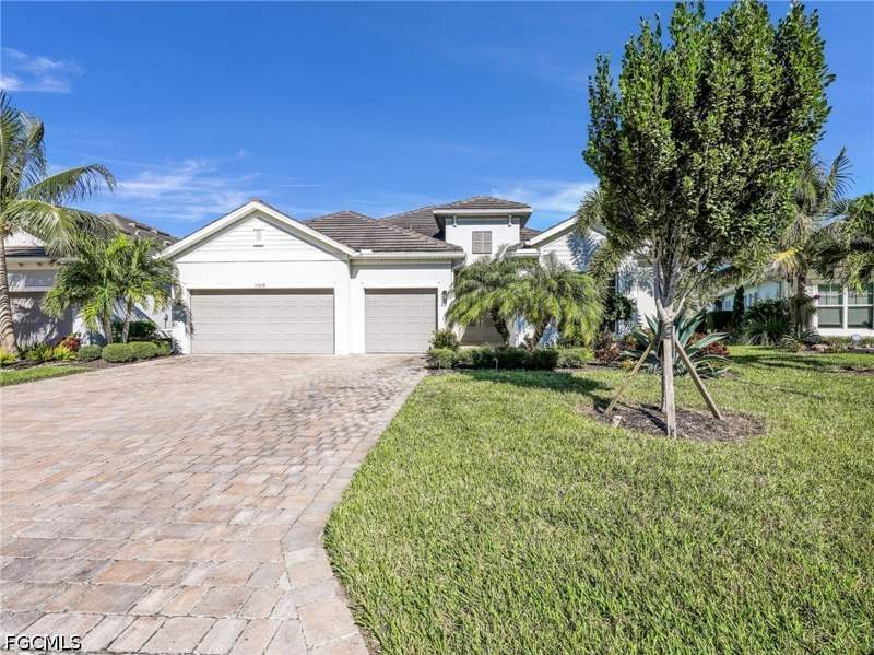 3 bedroom SingleFamilyResidence at 15038 Blue Bay Cir, Vista Wildblue, Estero — photo 2