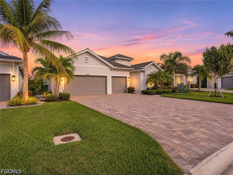 3 bedroom SingleFamilyResidence at 15038 Blue Bay Cir, Vista Wildblue, Estero — photo 3