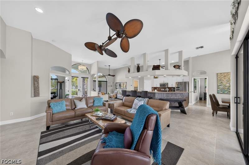 4 bedroom SingleFamilyResidence at 1304 SW 25th Ter, Cape Coral, Cape Coral — photo 3