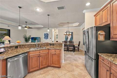 2870 Aviamar Cir, Naples FL - photo 7 of 50