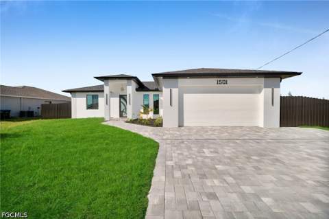 1501 NW 2nd St, Cape Coral FL - photo 6 of 32