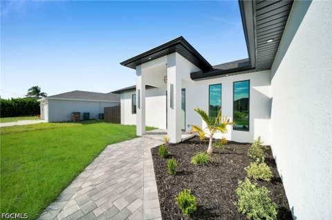 1501 NW 2nd St, Cape Coral FL - photo 7 of 32