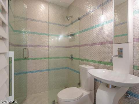 1100 Gulf Shore Blvd N 305, Naples FL - photo 9 of 14