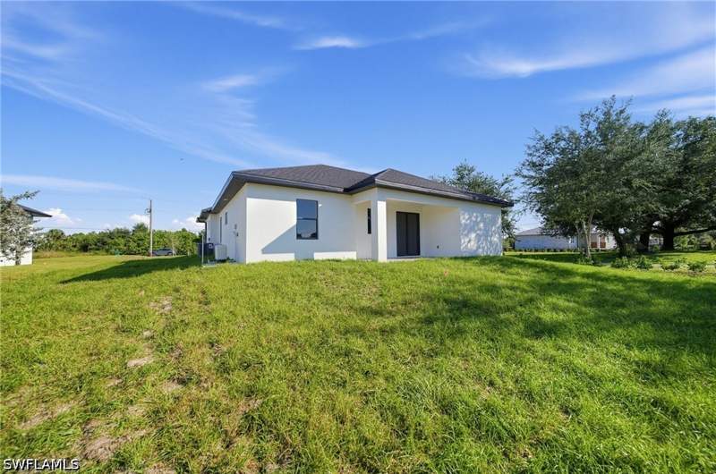 4 bedroom SingleFamilyResidence at 4284 72nd Ave NE, Golden Gate Estates, Naples — photo 5