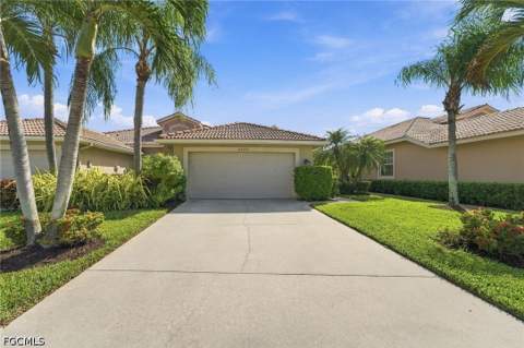 6524 Castlelawn Pl 64, Naples FL - photo 12 of 54