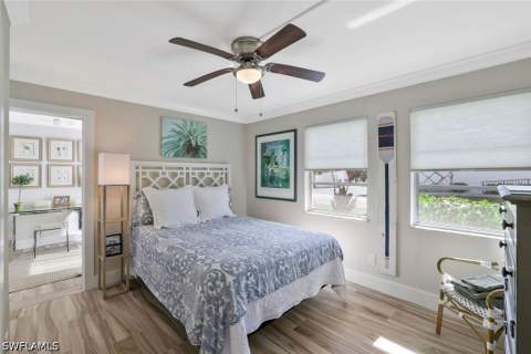 683 12th Ave S 683, Naples FL - photo 12 of 20