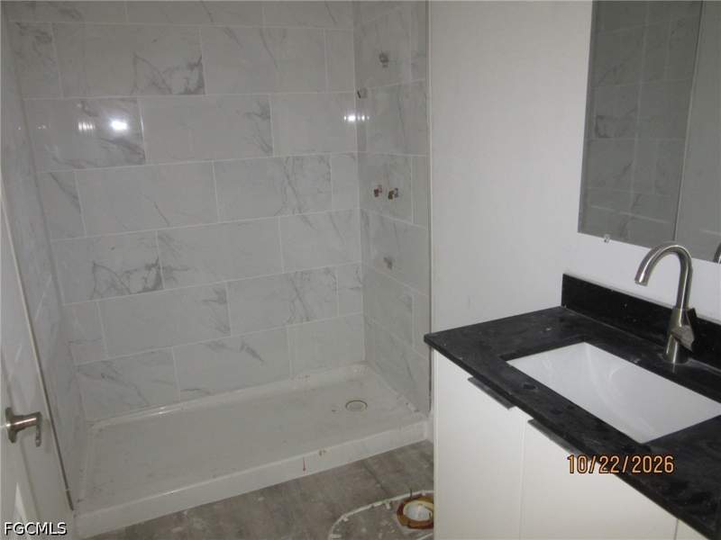 2 bedroom SingleFamilyResidence at 321 Mangonia Ave, Lehigh Acres, Lehigh Acres — photo 5