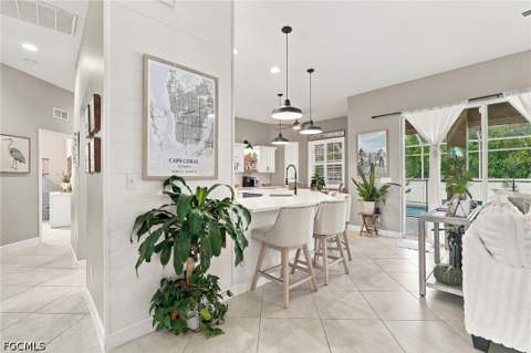 3730 SW 19th Ave, Cape Coral FL - photo 10 of 44