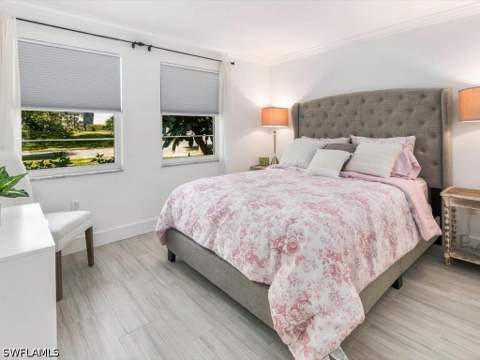 604 12th Ave S 604, Naples FL - photo 13 of 25