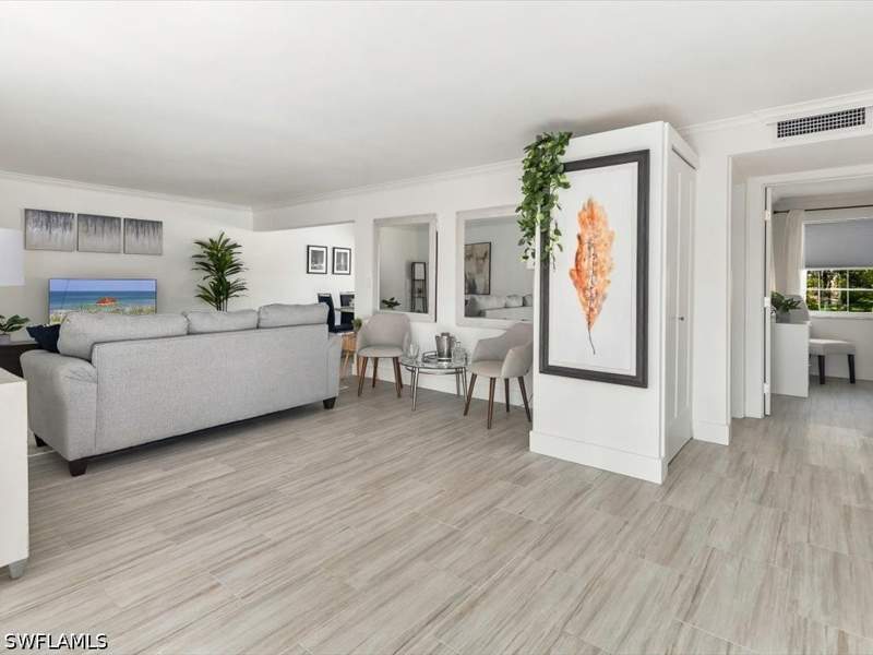2 bedroom Condominium at 604 12th Ave S 604, Fairfax Club, Naples — photo 3