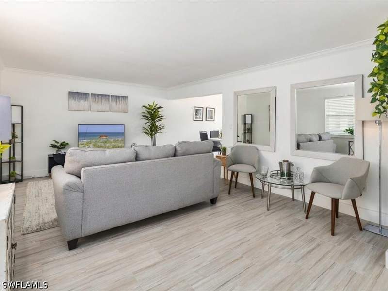 2 bedroom Condominium at 604 12th Ave S 604, Fairfax Club, Naples — photo 4