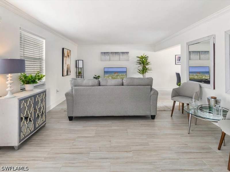 2 bedroom Condominium at 604 12th Ave S 604, Fairfax Club, Naples — photo 5