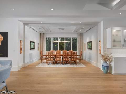 355 7th Ave S, Naples FL - photo 10 of 35