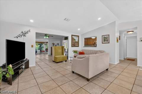 591 21st St NW, Naples FL - photo 6 of 43