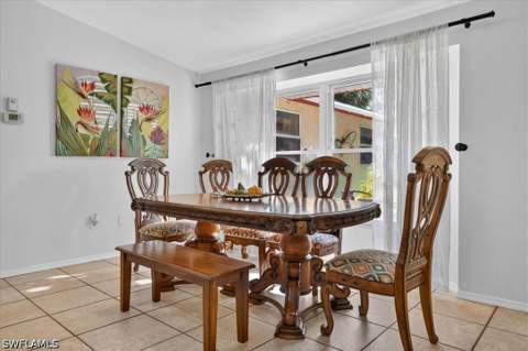 591 21st St NW, Naples FL - photo 9 of 43