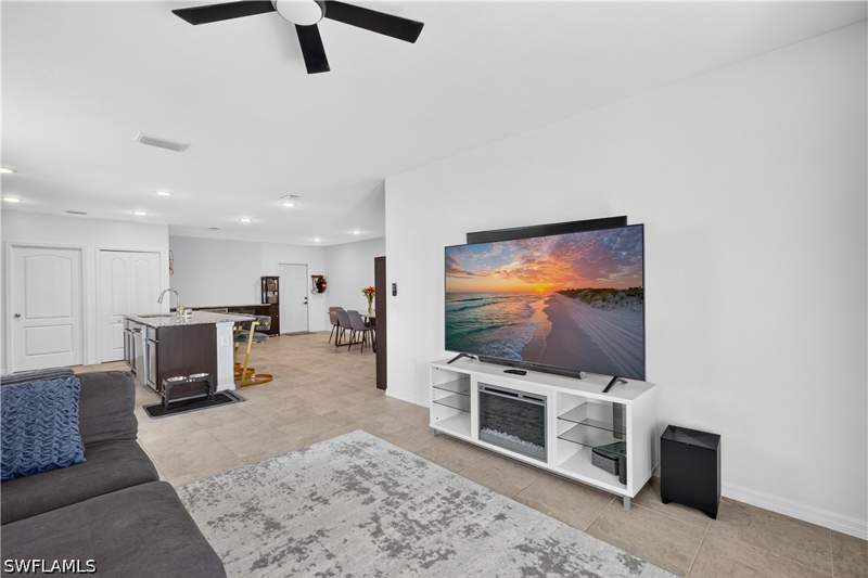 4 bedroom SingleFamilyResidence at 4301 17th St SW, Lehigh Acres, Lehigh Acres — photo 5