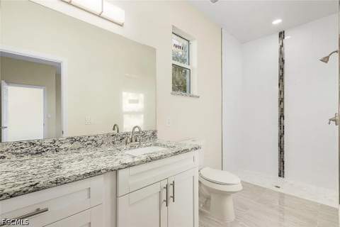 4711 28th St SW, Lehigh Acres FL - photo 8 of 14