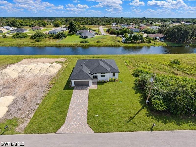 4 bedroom SingleFamilyResidence at 517 Paloma Ave, Lehigh Acres, Lehigh Acres — photo 3