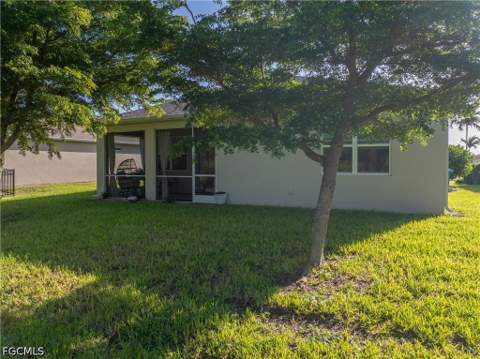 3161 Amadora Cir, Cape Coral FL - photo 10 of 58