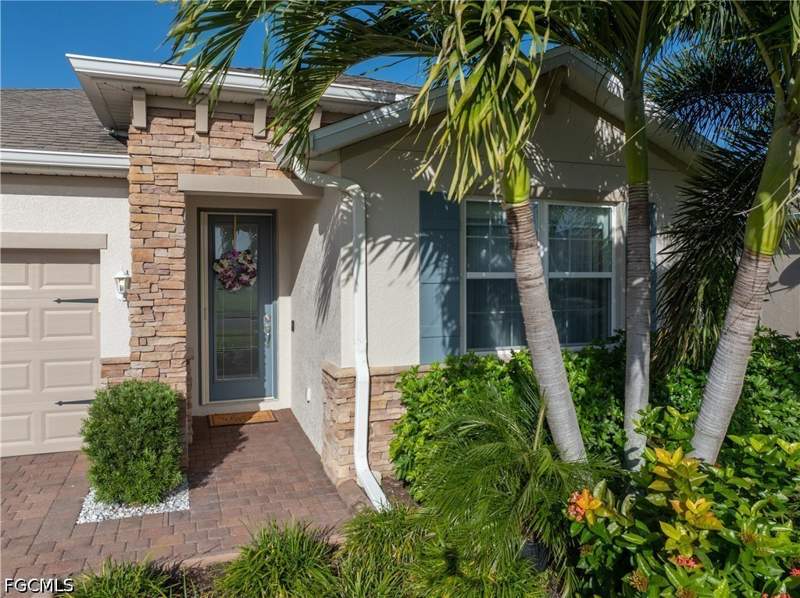 3 bedroom SingleFamilyResidence at 3161 Amadora Cir, Cape Coral, Cape Coral — photo 5