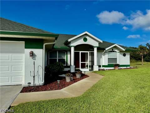 707 Washington Ave, Lehigh Acres FL - photo 19 of 50