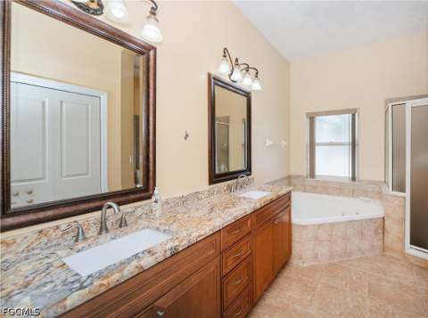 1230 SE 3rd Ave, Cape Coral FL - photo 9 of 23
