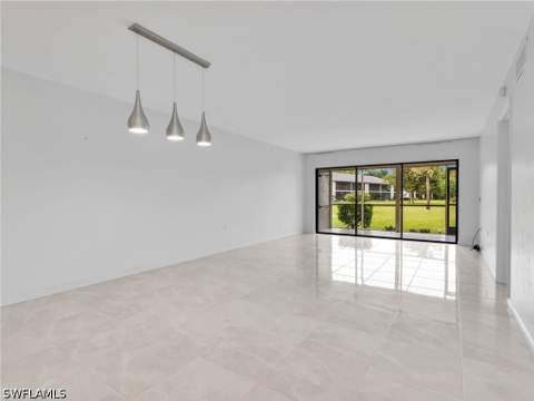 1232 Commonwealth Cir P-103, Naples FL - photo 6 of 32