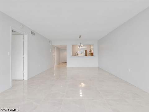 1232 Commonwealth Cir P-103, Naples FL - photo 9 of 32