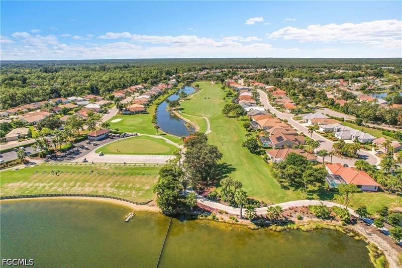 2 bedroom SingleFamilyResidence at 2190 Rio Nuevo Dr, Herons Glen, North Fort Myers — photo 2