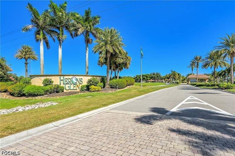 2 bedroom SingleFamilyResidence at 2190 Rio Nuevo Dr, Herons Glen, North Fort Myers — photo 3