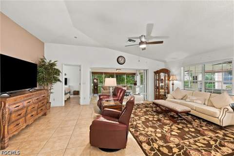 2190 Rio Nuevo Dr, North Fort Myers FL - photo 8 of 34