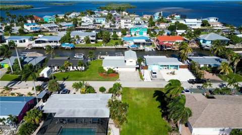 2756 Velma St, Matlacha FL - photo 7 of 69