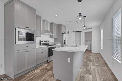 79 Birch Blvd, Fort Myers FL - photo 6 of 25
