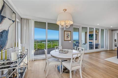 13915 Old Coast Rd 1101, Naples FL - photo 6 of 46