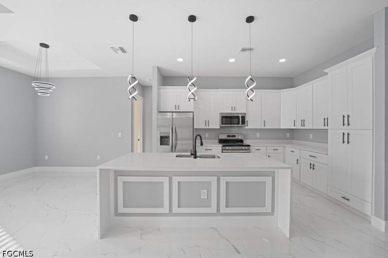 4 bedroom SingleFamilyResidence at 1009 Greenwood Ave, Lehigh Acres, Lehigh Acres — photo 3