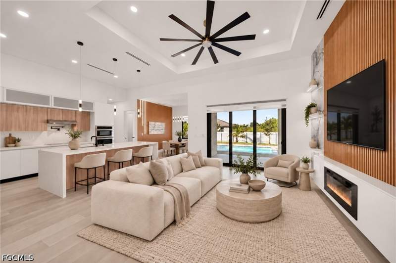 4 bedroom SingleFamilyResidence at 2905 SW 2nd Ln, Cape Coral, Cape Coral — photo 4