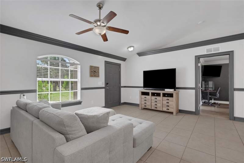 2 bedroom SingleFamilyResidence at 4869 22nd Ave SE, Golden Gate Estates, Naples — photo 4