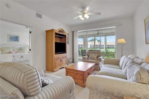 2370 Magnolia Ave 5, Naples FL - photo 12 of 50