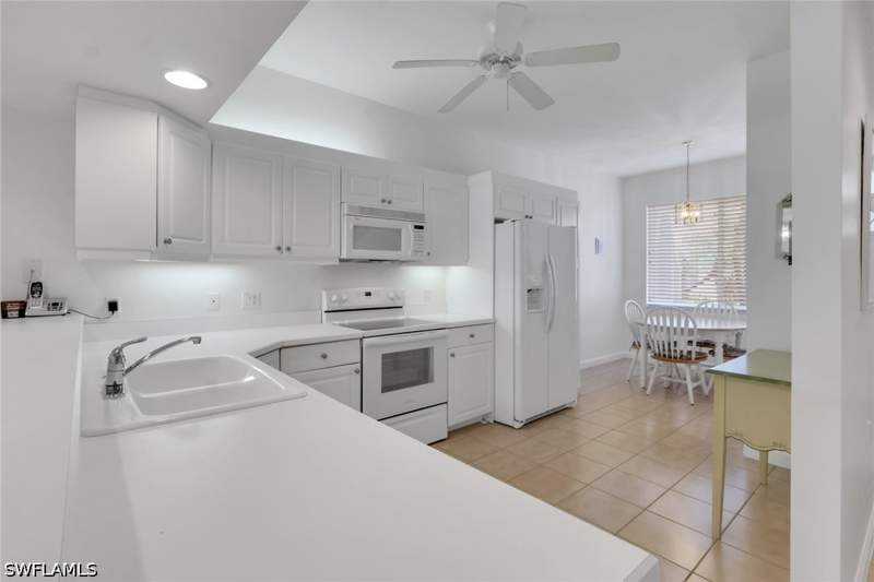 2 bedroom Condominium at 2370 Magnolia Ave 5, Magnolia Falls, Naples — photo 5