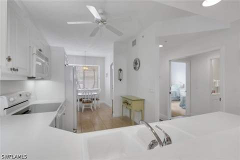 2370 Magnolia Ave 5, Naples FL - photo 8 of 50