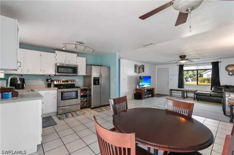 17133 Antigua Rd, Fort Myers FL - photo 8 of 22