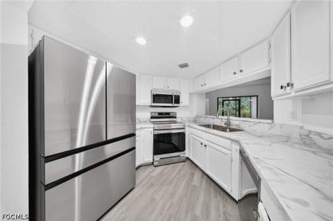9627 Eaton Gardens Ln 103, Fort Myers FL - photo 11 of 47